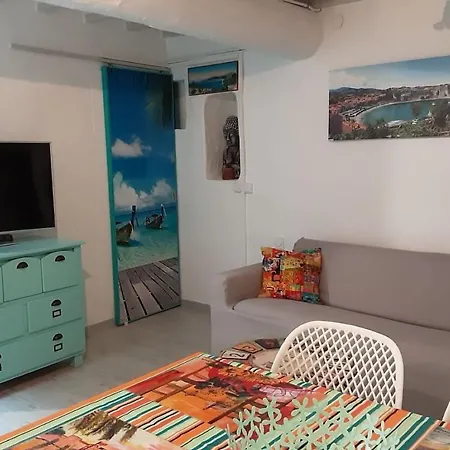 Apartament Typique 2 Etoiles Avec Clim